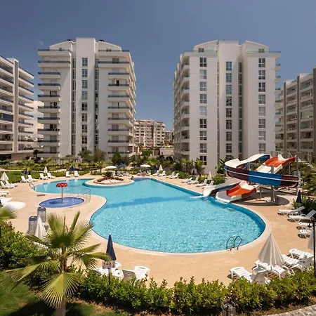 דירה Arcadia Homes